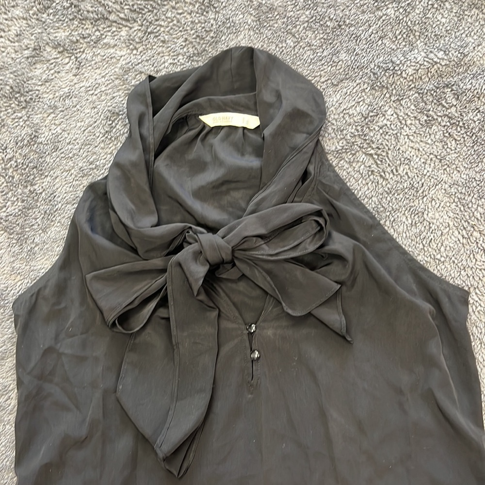 Tie Tank Blouse - Picture 3 of 6